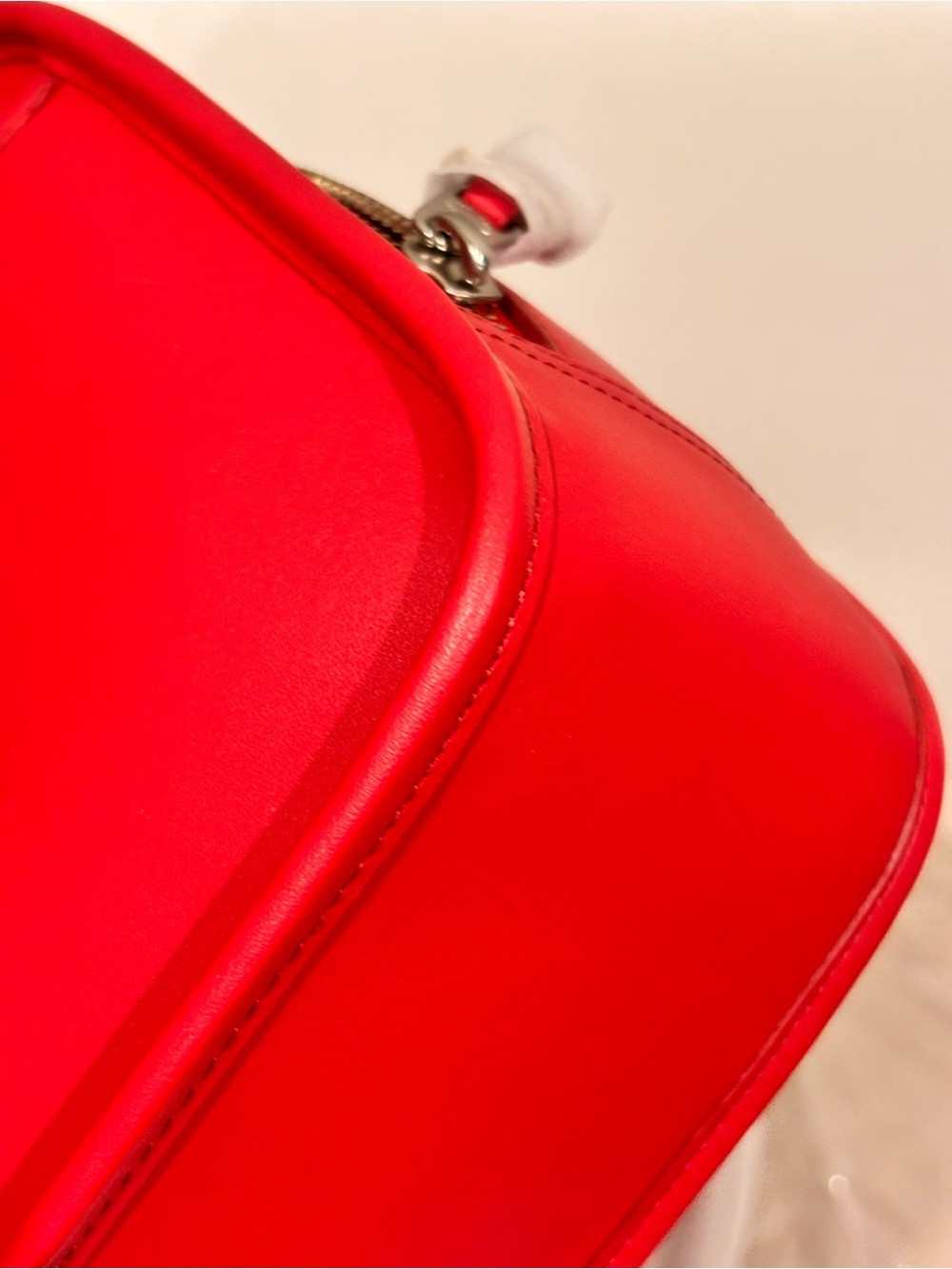 COACH Retro RE-EDITION Smooth Red Leather Lunch Pail Crossbody Bag NWT - Picture 9 of 16